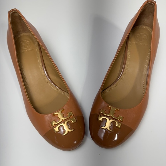 Tory Burch Tan Pumps with Stacked Heel size 7 - Picture 11 of 13